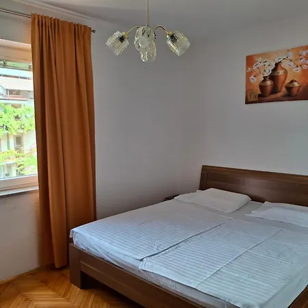 Celestina Tatil Evi Izola